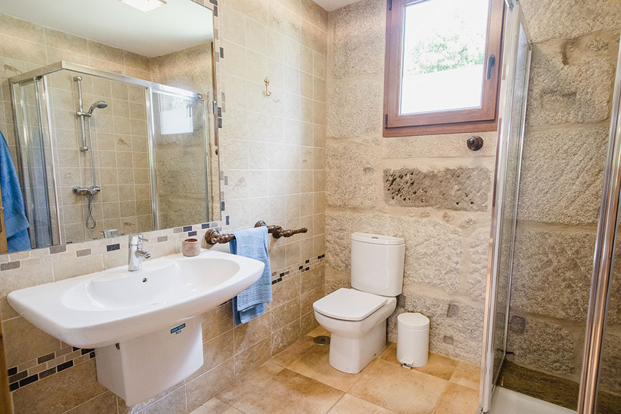 BAÑO 1